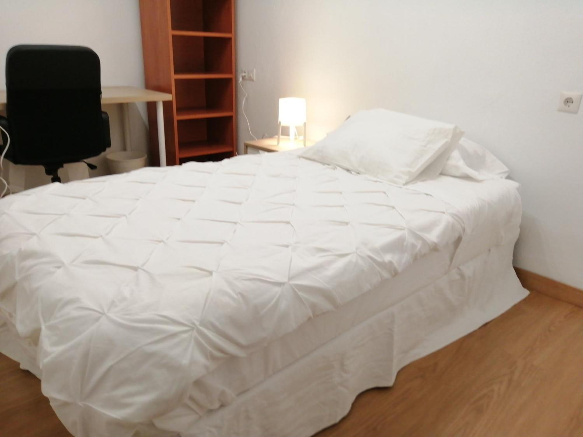 Funcional Y Renovado Apartamento En Iturrama Памплона Экстерьер фото